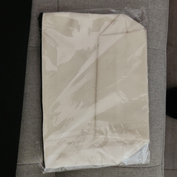 Bride Tote Bag w/ Make-up Bag - Picture 5 of 5